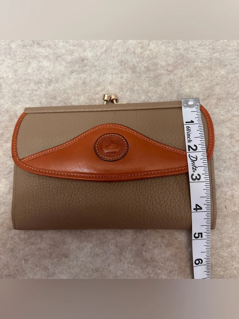 Dooney & Bourke Vintage Leather Long Wallet Taupe Brown Cognac Trim Kiss Lock
